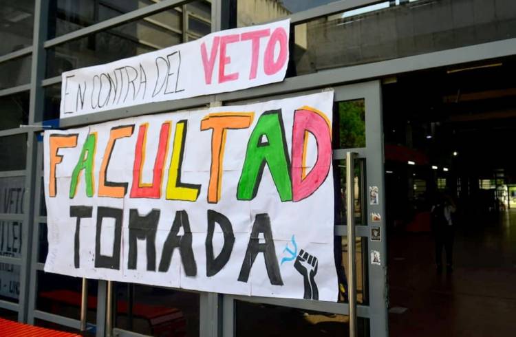 Crece el reclamo por el presupuesto universitario: estudiantes de la UNC continúan las tomas contra el veto de Milei
