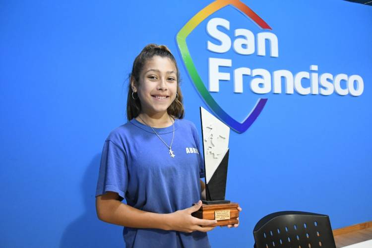 Abril Magallanes, de nuestra ciudad, fue subcampeona nacional de malambo
