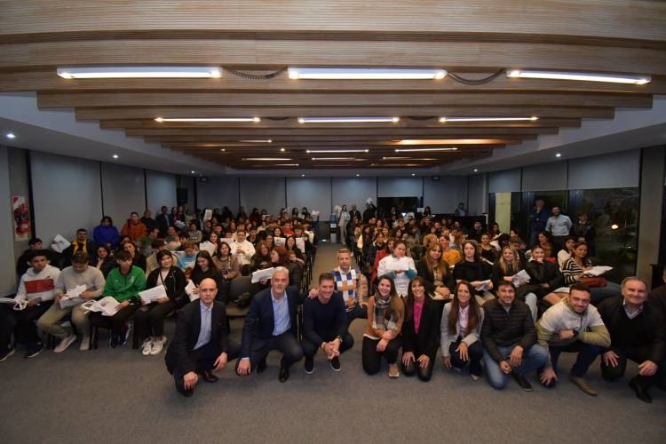 Continúan abiertas las inscripciones para el programa CRESOL 2025