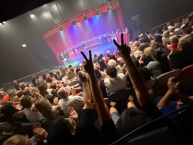 El nuevo Teatrillo explota de funciones y se consolida como epicentro cultural con más de 4.000 espectadores en un mes