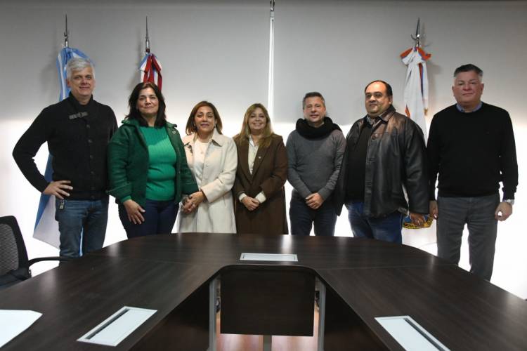 Bernarte recibió a miembros del Colegio Profesional de Martilleros y Corredores Públicos de Córdoba