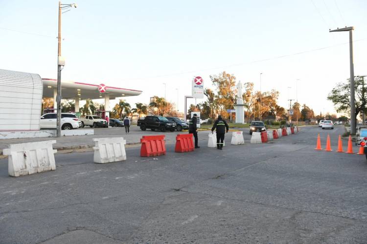 Desvío vehicular por la obra del paso peatonal y bicisenda en altura