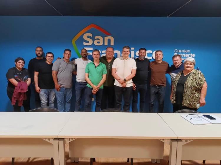 Bernarte se reunió con los miembros del Consejo Pastoral de San Francisco