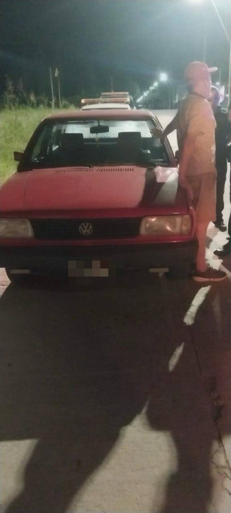 Controles viales nocturnos: se retuvieron tres motocicletas por infracciones y un automóvil por alcoholemia positiva