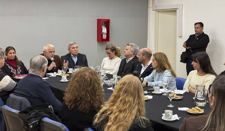 Se constituyó un organismo para monitorear el impacto de la Inteligencia Artificial en el mundo del empleo